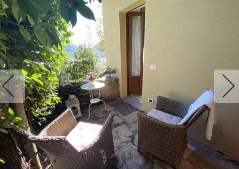 Apartamento Residenza Le Camelie Oggebio Exterior foto